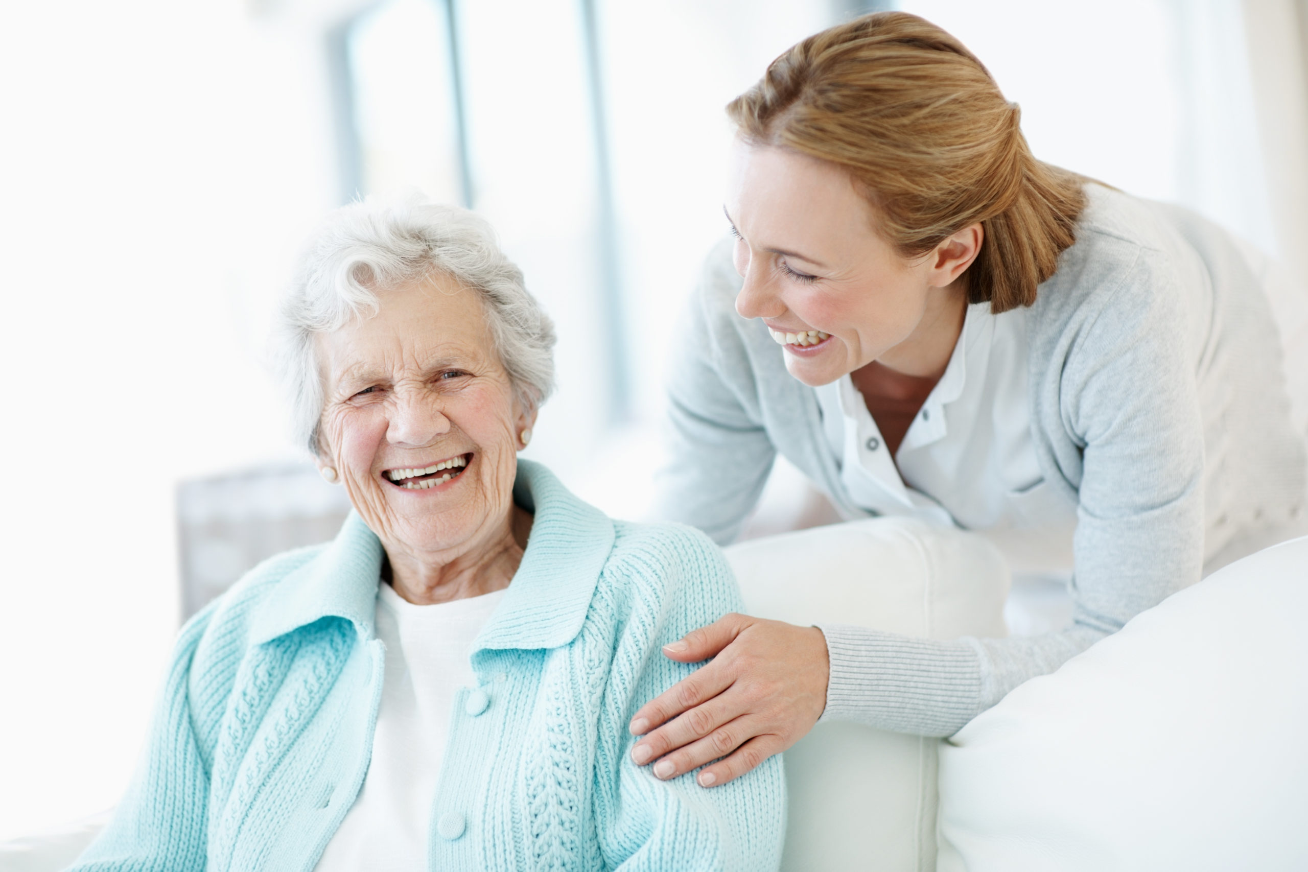 Explore Senior Housing Options When It’s Time for a Transition